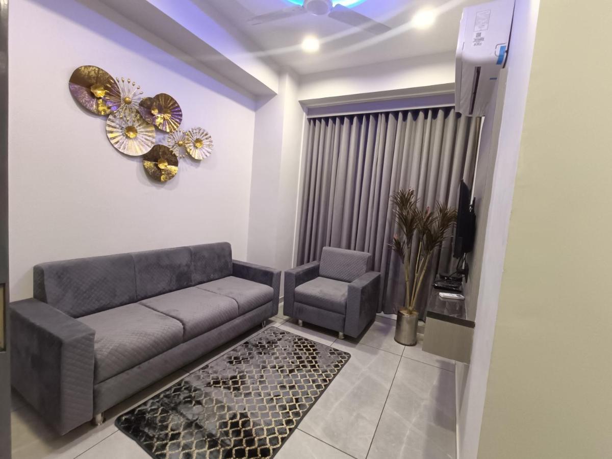 Hotel Asiana Sky Motera Ahmedabad Exterior photo